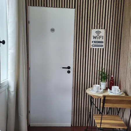 Privee Sur Marne Homestay *